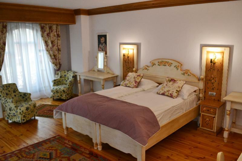 Casa Comana Boutique Hotel Букурещ Екстериор снимка